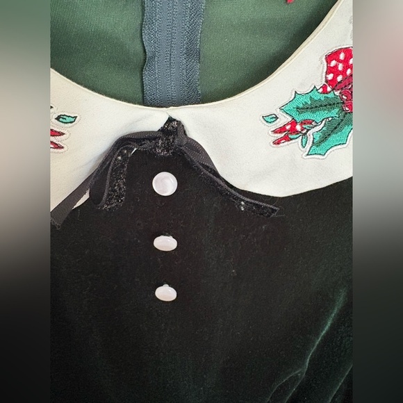 Hell Bunny Green Velvet Holiday Dress | Pinup Rockabilly Style | Size XS - Picture 7 of 13